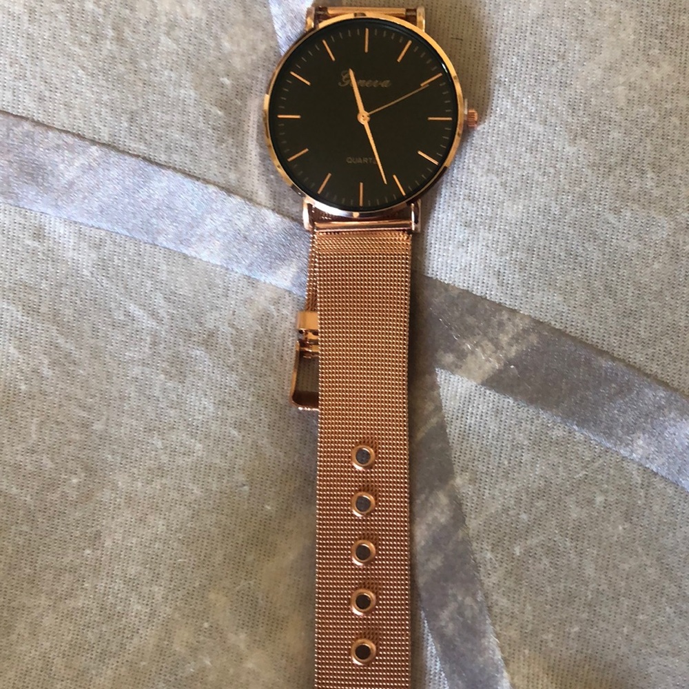 Watch Geneva black face rose gold band